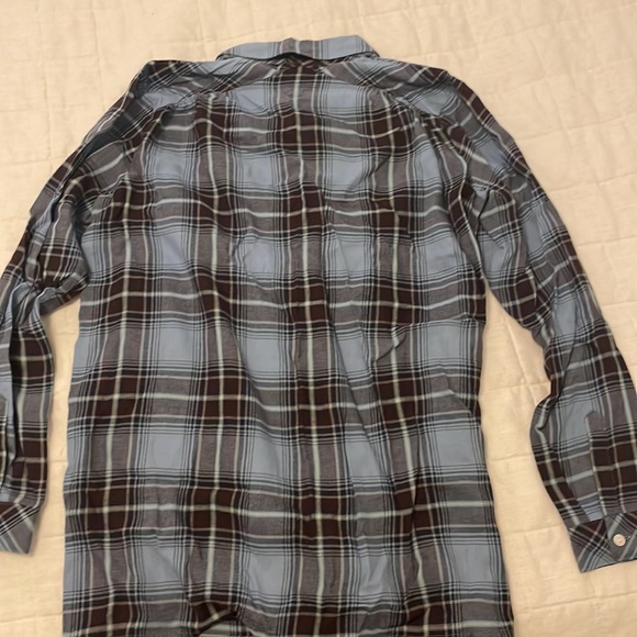 NWT J. Jill Long Sleeved Button Up - Picture 6 of 9